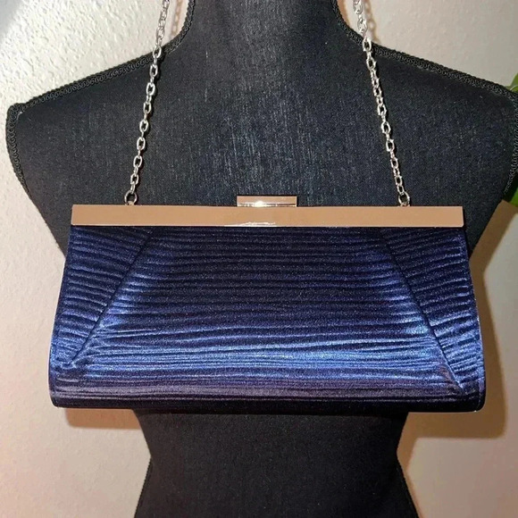 Midnight Blue Women’s Wave Pleated Silver Tone Evening Clutch Bag Purse - Picture 14 of 15